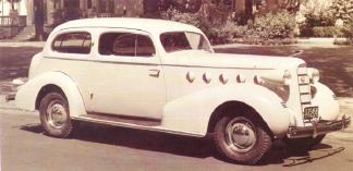 1935 LaSalle two-door touring sedan